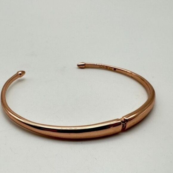 Stella & Dot Pave Inset Rose Gold Cuff Dainty Minimalist understated Elegant - Picture 4 of 8